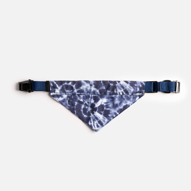 Blue Tie Dye Bandana Collar