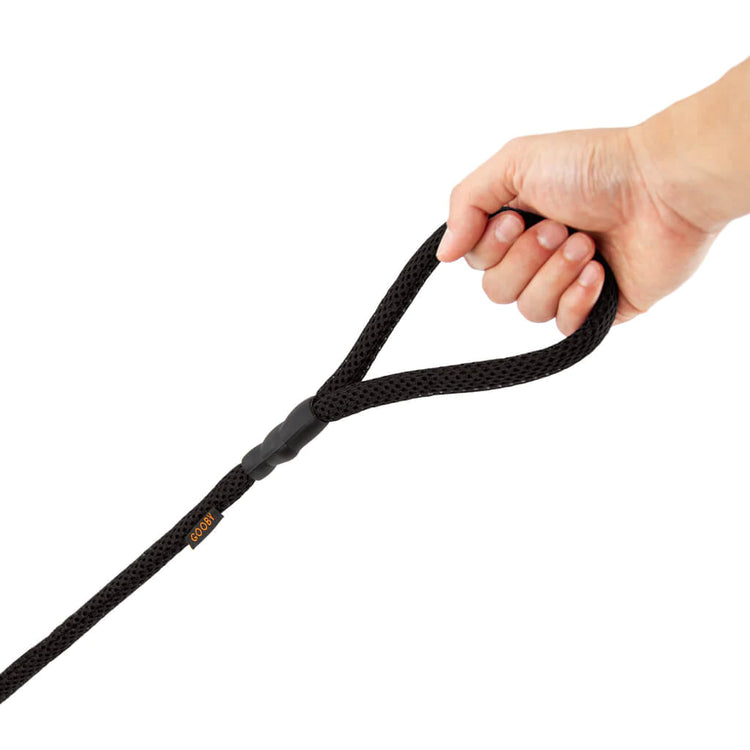 Black Mesh Lead